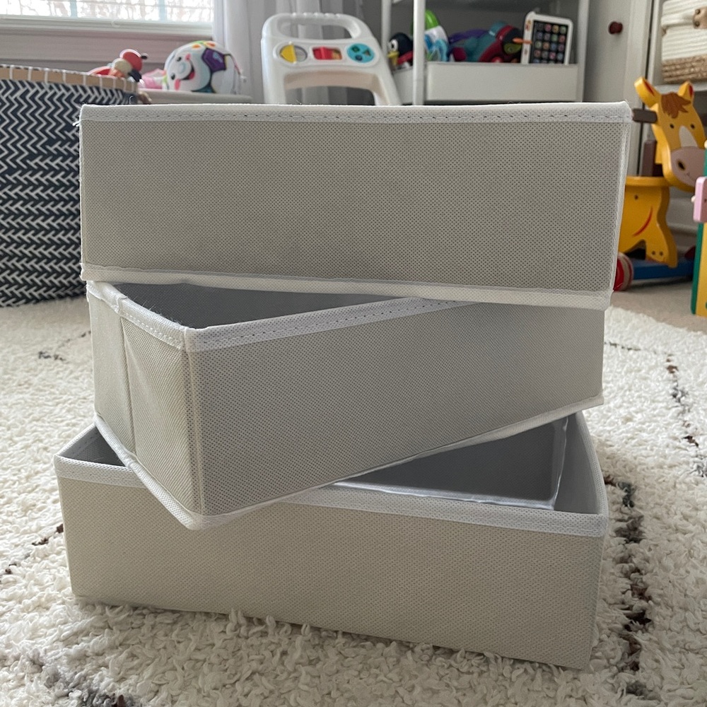 Drawer organizers